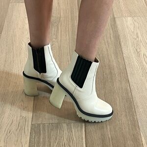 Cream Chunky Chelsea Ankle Boots with Black Elastic